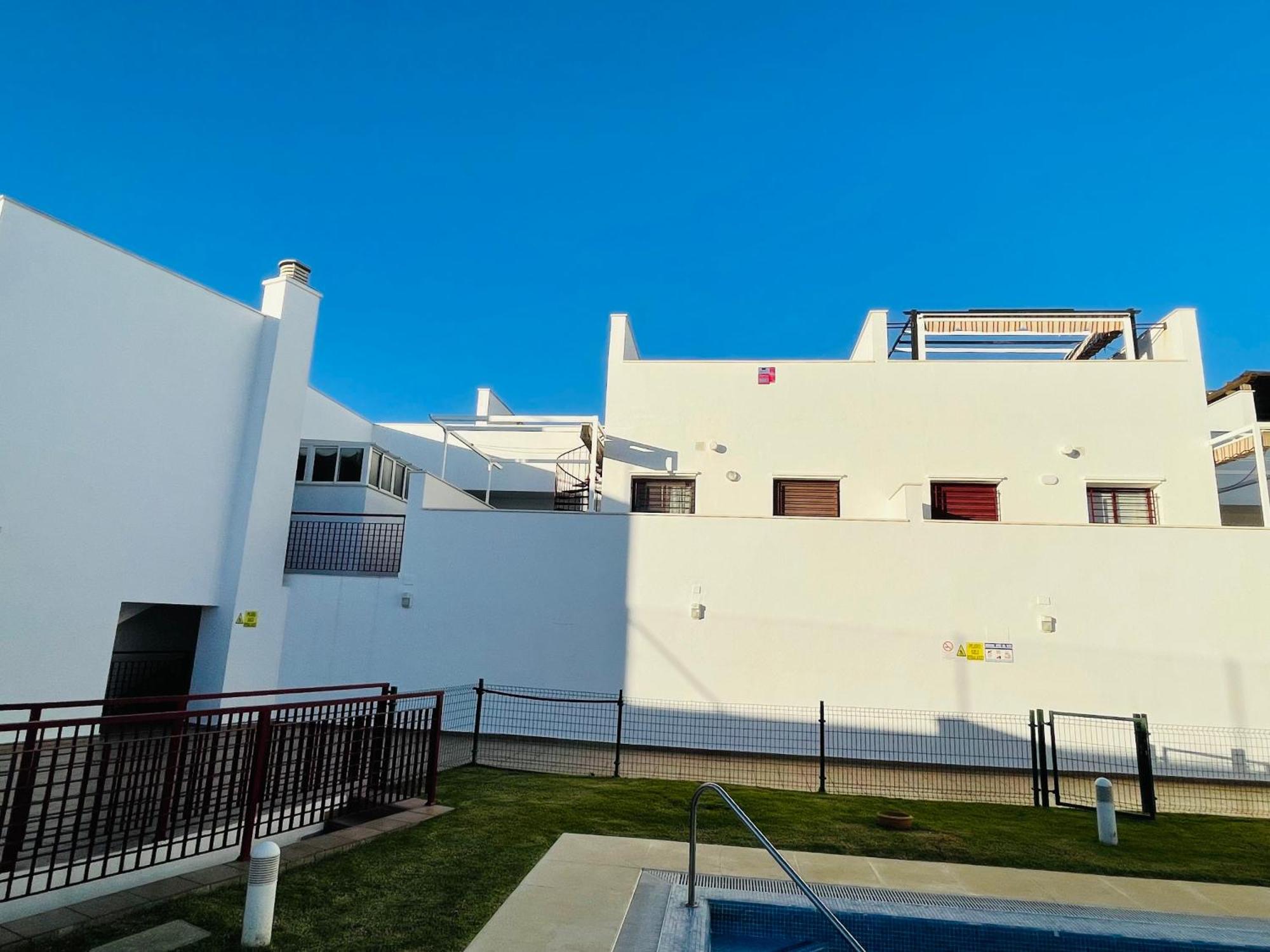 Апартаменты Atico Premium Conil Con 2 Terrazas, Parking, Piscina, Aire Ac Y Wifi -Solo Familias Y Parejas- Кониль-де-ла-Фронтера Экстерьер фото